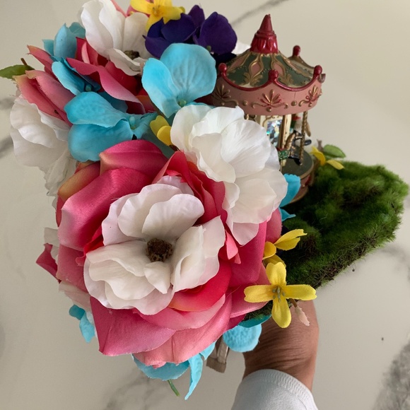 Horse Carousel & Flower Custom Fascinator / Hat main image 10